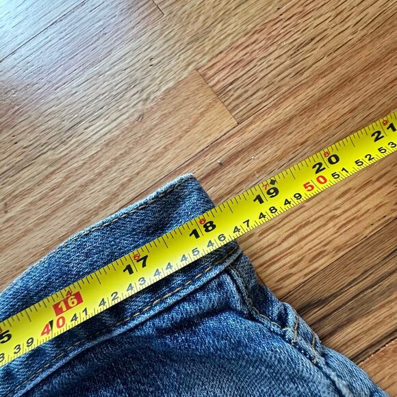 JORTS DAD x Vintage Levi's 550 Blue Denim Jean Shorts l Size W38 - Picture 5 of 8